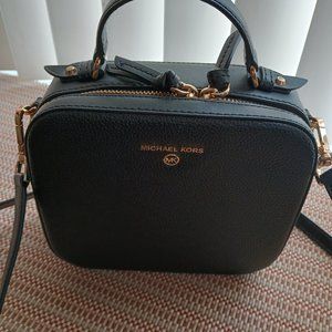 Michael Kors crossbody